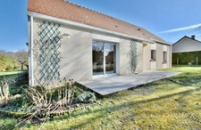 Maison 6 pièces à DAMPIERRE-EN-BURLY proche centre ville, 3 chambres