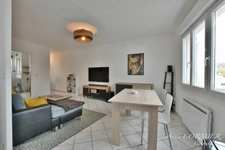 SAINT DENIS EN VAL à vendre bel appartement 3 pièces lumineux.