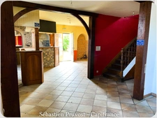 Dpt Dordogne (24), à vendre proche Thiviers Ensemble immobilier P22 de 642 m²- 12 chambres - Terrain de 2 717,00 m² - Salle de 160m2