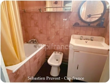 Maison à vendre 6 pièces TOURTOIRAC (24), 133m2 hab avec bâtiment supplémentaire, 3chambres, deux garages.