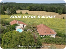Dpt Dordogne (24), à vendre SAINT FELIX DE BOURDEILLES (24) propriété P8 184M2, terrain 1473m2, gîte, garage, piscine.