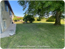 Champagnac de Belair (24), Dordogne, Maison en pierre à vendre, 211 m², 6 Pièces, Terrain 4 332 m², 5 chambres, Gîte, Atelier 