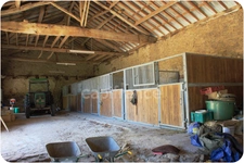 Dpt Dordogne (24), à vendre proche THIVIERS propriété équestre 37 hectares, Demeure, Dépendances, Etang, Prés clos.   