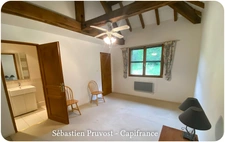 Maison à vendre 4 pièces JUMILHAC LE GRAND (24) Plain-pied 111m2, terrain 3479m2, garage 40m2, deux chambres et mezzanine