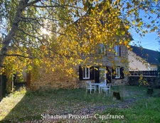 Dordogne (24) Maison à vendre 5 pièces LA COQUILLE (24), 3 chambres, dépendance, terrain 400m2, beaux volumes.