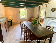 Proche de BRANTOME (24)Fermette à vendre 62m2, Combles 90m2, Grange 140m2, Dépendance, Terrain 5835m2