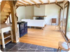 Maison à vendre 4 pièces JUMILHAC LE GRAND (24) Plain-pied 111m2, terrain 3479m2, garage 40m2, deux chambres et mezzanine