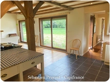 Maison à vendre 4 pièces JUMILHAC LE GRAND (24) Plain-pied 111m2, terrain 3479m2, garage 40m2, deux chambres et mezzanine