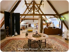 Dpt Dordogne (24), à vendre 11 pièces proche Thiviers (24) propriété de 325 m², terrain 22200 m², dépendance, piscine.