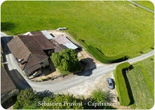 Proche de BRANTOME (24)Fermette à vendre 62m2, Combles 90m2, Grange 140m2, Dépendance, Terrain 5835m2
