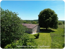 Champagnac de Belair (24), Dordogne, Maison en pierre à vendre, 211 m², 6 Pièces, Terrain 4 332 m², 5 chambres, Gîte, Atelier 