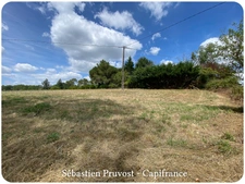 Terrain à vendre proche Thiviers 24800, 1587 m2 Cu en cours de demande et parcelle attenante de 500m2 supplémentaire