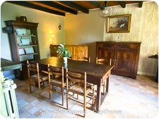 Proche de BRANTOME (24)Fermette à vendre 62m2, Combles 90m2, Grange 140m2, Dépendance, Terrain 5835m2