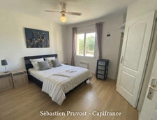 Maison Plain-pied 113.5m2+21.5m2 avec un gîte à vendre 4 pièces BRANTOME (24) - Garage, piscine chauffée 11x5 avec sa plage et carport - 
