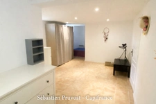 Saint-Front-la-Rivière (24) Maison à vendre 5 pièces, beaux volumes, lumineux, sou-sol aménagé, terrain 2194m2, 2chambres, studio et atelier. 