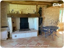 Champagnac de Belair (24), Dordogne, Maison en pierre à vendre, 211 m², 6 Pièces, Terrain 4 332 m², 5 chambres, Gîte, Atelier 