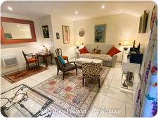 Dordogne (24) Propriété P7 proche de SAINT MARTIN DE FRESSENGEAS (24), terrain 36000m2, rivière, 225m2 habitables.