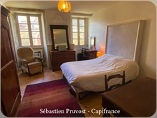 Maison à vendre 6 pièces SAINT JEAN DE COLE (24), trois chambres, 140m2 habitables, au coeur du village touristique