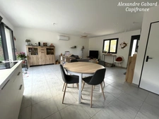 Maison de plain-pied - 2 chambres - Terrasse - Jardin clôturé