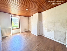 Maison en pierres - 3 chambres - Jardin - Garage et fort potentiel
