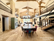 SUD REOLAIS - Maison en pierre rénovée - 7 chambres - Terrain 5 000 m² - Piscine - Dépendances