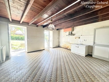 Maison en pierres - 3 chambres - Jardin - Garage et fort potentiel