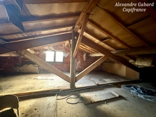 Maison en pierres - 3 chambres - Jardin 2 471 m² - Dépendance
