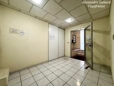 LANGON CENTRE VILLE - Immeuble en pierres 450 m² comprenant 6 appartements et 2 locaux commerciaux 