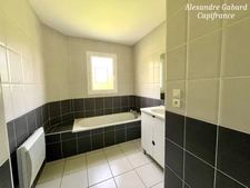 Maison de plain-pied - 3 chambres - Jardin - Garage
