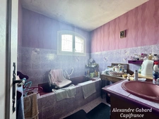 Sud Réolais - Maison avec travaux - 5 chambres - Garage - Jardin 5 000 m² - Séchoir