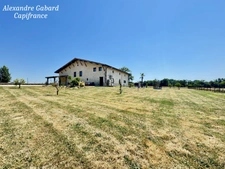 SUD REOLAIS - Maison en pierre rénovée - 7 chambres - Terrain 5 000 m² - Piscine - Dépendances