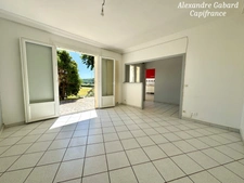 Axe La Réole-Langon - Maison de plain-pied - 5 chambres + bureau - Jardin 3 000 m² - 3 Garages