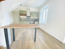 Ensemble immobilier au coeur du bourg de Meilhan sur Garonne