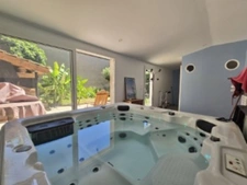 Maison de caractère DAVAYE (71) 222m2 - 9 pièces - dépendances et annexes à 345 000 €