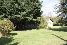 Maison à vendre 7 pièces proche de CUISERY (71) Maison au calme 200m2 - 5 chambres sur 3064m2 de terrain clos à 238 000 €