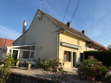 Maison à vendre proche Tournus - Cuisery - 4 pièces-plain-pied- L'ABERGEMENT DE CUISERY (71) à 119 000 €