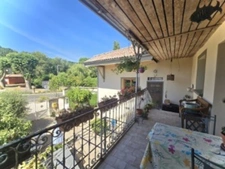 Maison de caractère DAVAYE (71) 222m2 - 9 pièces - dépendances et annexes à 345 000 €