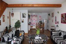 Immeuble à vendre TOURNUS (71) Appt T4-83m2 (loué) + (Local commercial) à 119 000 €