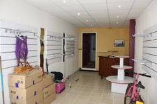 Immeuble à vendre TOURNUS (71) Appt T4-83m2 (loué) + (Local commercial) à 119 000 €