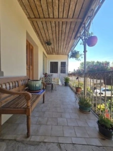Maison de caractère DAVAYE (71) 222m2 - 9 pièces - dépendances et annexes à 345 000 €