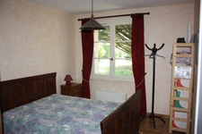 Maison à vendre 7 pièces proche de CUISERY (71) Maison au calme 200m2 - 5 chambres sur 3064m2 de terrain clos à 250 000 €