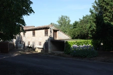Dpt Saône et Loire (71), à vendre secteur Tournus Maison en pierre - ferme de maître sur environ 7 300 m2 de terrain à 490 000 €    