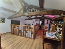 Maison de caractère DAVAYE (71) 222m2 - 9 pièces - dépendances et annexes à 345 000 €