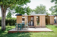 Dpt Saône et Loire (71), à vendre TOURNUS Camping sur 1ha et demi à 550 000 €