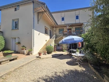 Maison de caractère DAVAYE (71) 222m2 - 9 pièces - dépendances et annexes à 345 000 €