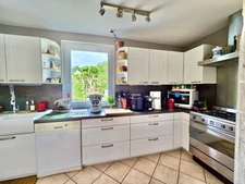 Maison de caractère DAVAYE (71) 222m2 - 9 pièces - dépendances et annexes à 345 000 €