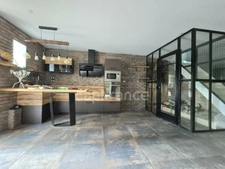 VENTE A TERME LIBRE - Maison 6 pièces PONS (17) - Centre ville - Piscine - Terrain de 167m²