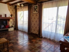 Maison à vendre SAUJON (17) 12 pièces 210m2 parcelle 700m2(deux habitations possibles)