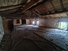 Maison à rénover entièrement – Fort potentiel – MIGRON 