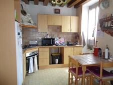 Dpt Yonne (89), à vendre BLENEAU maison 5pièces 95m2 avec cour   